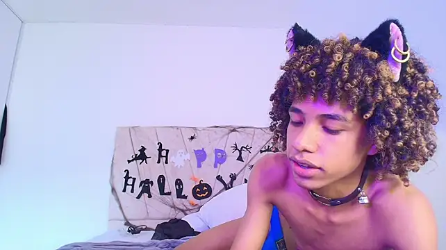 johan_gz18 Webcam Show