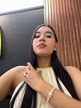 salome-rojas Pertunjukan Webcam