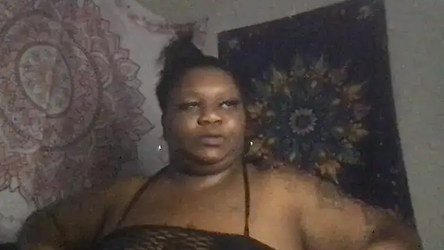 ThickHoneyX's Webcam Show