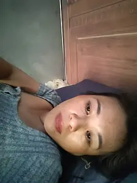 Cums_hot 网络视讯表演