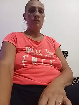MisteryPam Adlı Modelin Canlı XXX Sohbeti