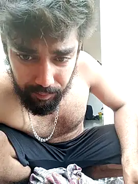dhruvplayboy Adlı Modelin Web Kamerası Şovu