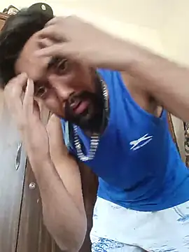 Show de dhruvplayboy na webcam
