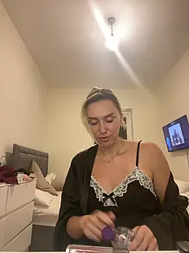 NataliaIsabella's Webcam Show