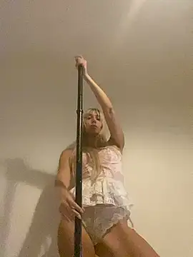 NataliaIsabella Chat XXX in diretta