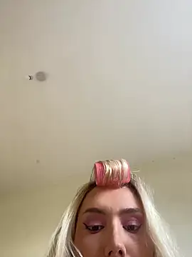 NataliaIsabella Chat XXX in diretta