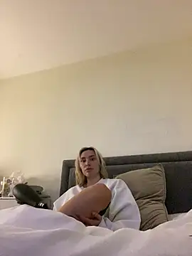 NataliaIsabella Adlı Modelin Canlı XXX Sohbeti