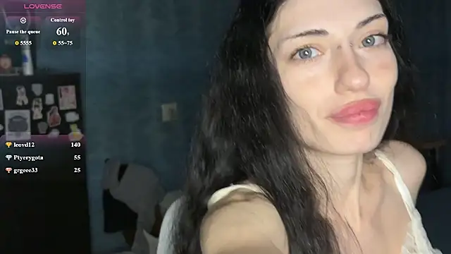 Chat +18 de Milkassi_li ao vivo