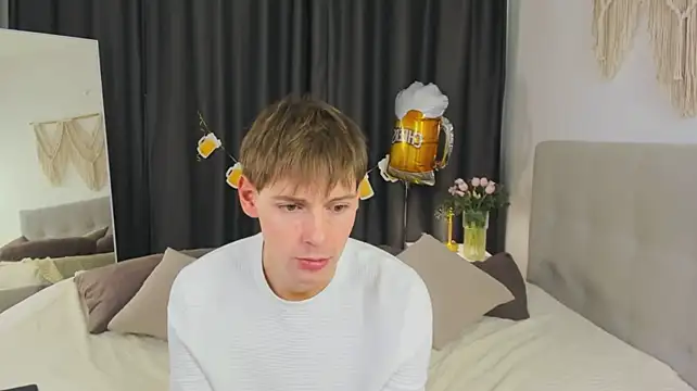 Show modela Kyle_Barry na web-kameri
