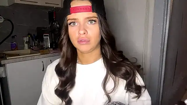 LanaSerbski webcam show