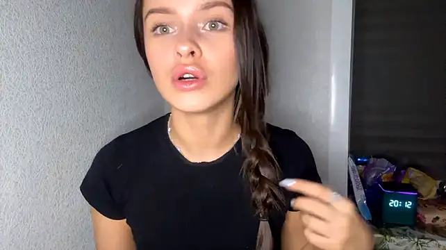 LanaSerbski's Live XXX Chat