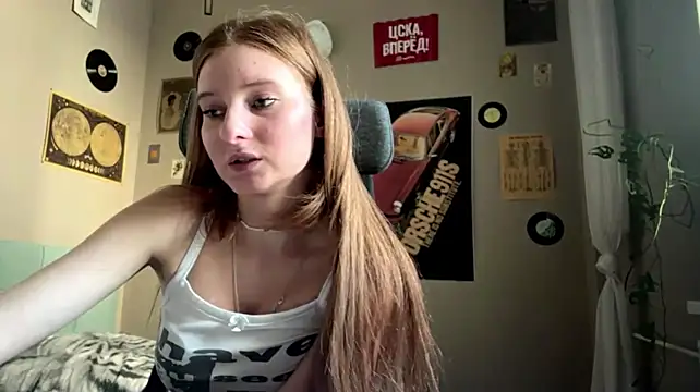 Chat XXX en directo de EllyCerry