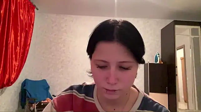 Chat +18 de Emma__me ao vivo