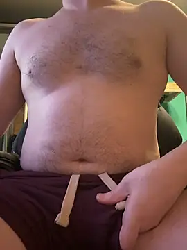 Mushroomman93: διαδικτυακό σόου στην κάμερα