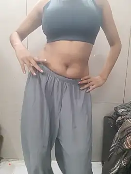 Rifa_Khan Show in webcam