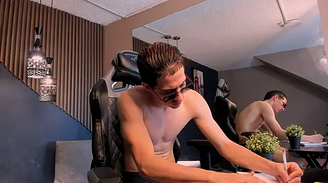 TheGhostforeeonss Webcam Show