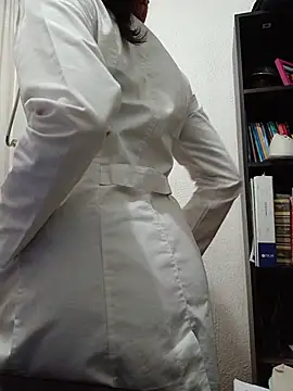 Czat XXX na żywo – Dra_valentina