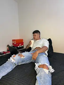 Christopher_strongg Webcamshow
