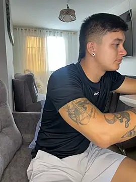 Christopher_strongg Show Webcam