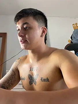 Christopher_strongg Show Webcam