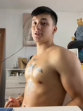 Christopher_strongg 在線直播表演
