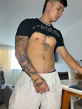 Christopher_stronggのウェブカメラショー
