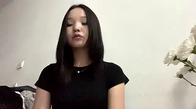 Pertunjukan Kamera Web KitArmelin
