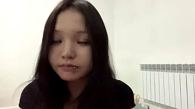 KitArmelin 在線直播表演