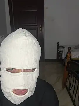 mehdi_krr1 Adlı Modelin Web Kamerası Şovu