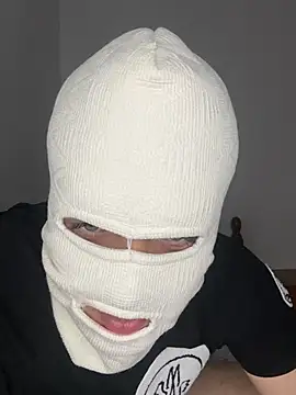 mehdi_krr1 Adlı Modelin Web Kamerası Şovu