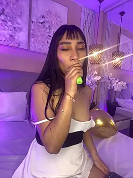 Sembang XXX Secara Langsung LaylaJames
