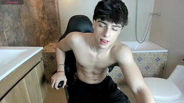Nathan_Owen webcam show
