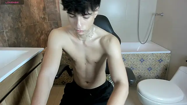 Nathan_Owenn Webbikameraesitys