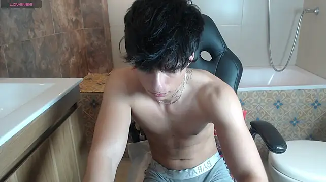 Nathan_Owen 现场XXX聊天