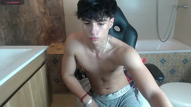 Nathan_Owen webkamerás műsora