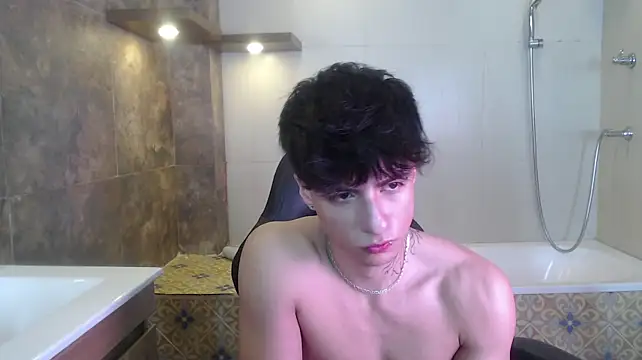 Nathan_Owenn Webbikameraesitys