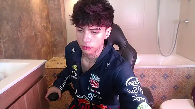 عرض كام Nathan_Owen