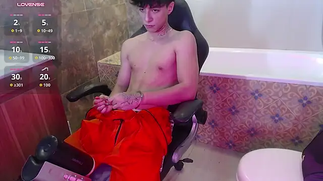 Nathan_Owen Adlı Modelin Web Kamerası Şovu
