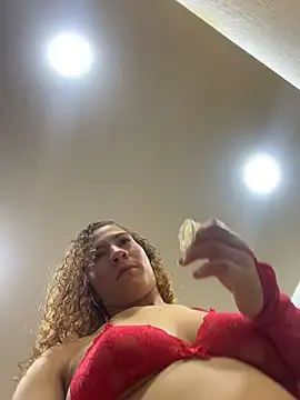 Czat XXX na żywo – akatira_ec