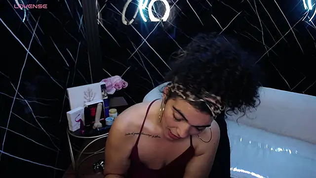 Miistik_ Show in webcam