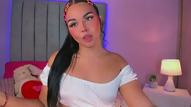Camilahot_Garcia Show in webcam