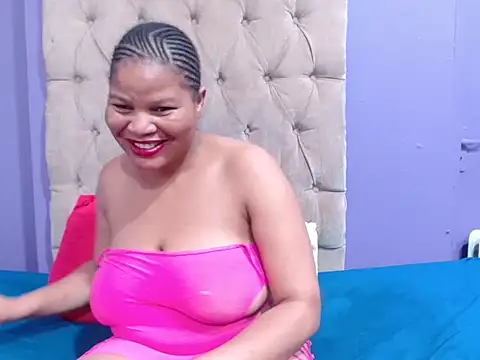 BubblyCheese live XXX chat