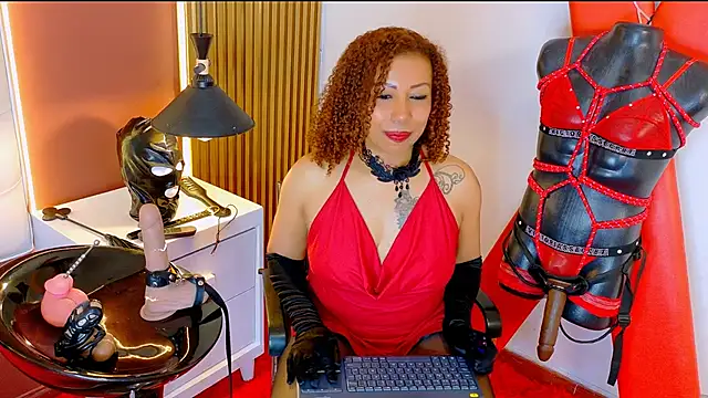 mistressaryfox's Webcam Show