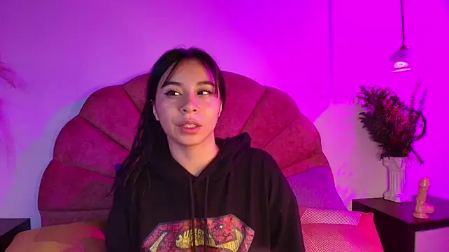 XXX chat uživo modela lillypinky21