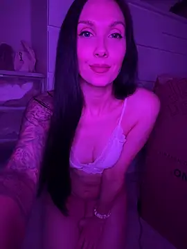 Bella_Luxe_'s Webcam Show