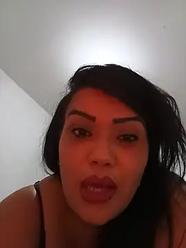rose080 Adlı Modelin Web Kamerası Şovu