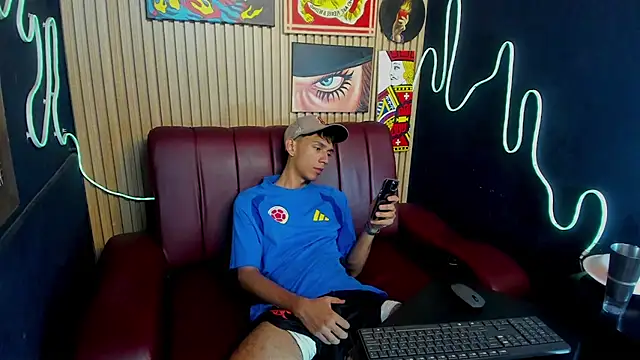 EstebanValdezs' Webcam Show