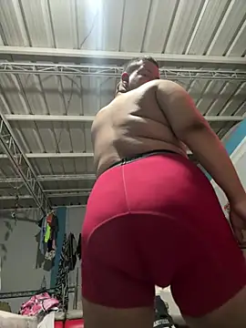 הופעת וובקאם של hornylatinosexyy
