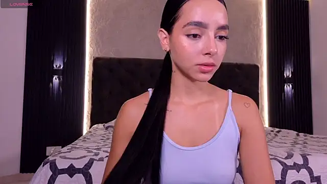 ValentinaMilan_X: απευθείας συνομιλία ΧΧΧ