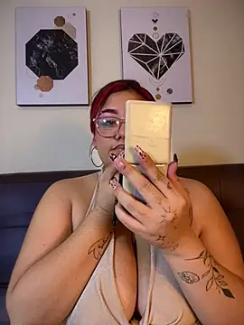 CherryViolet – webcam-show